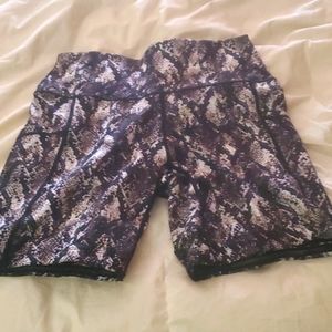 CVG Medusa 7" shorts